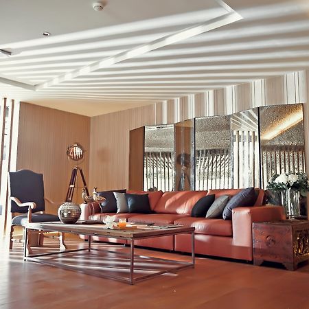 Arcadia Suites Bangkok Bagian luar foto