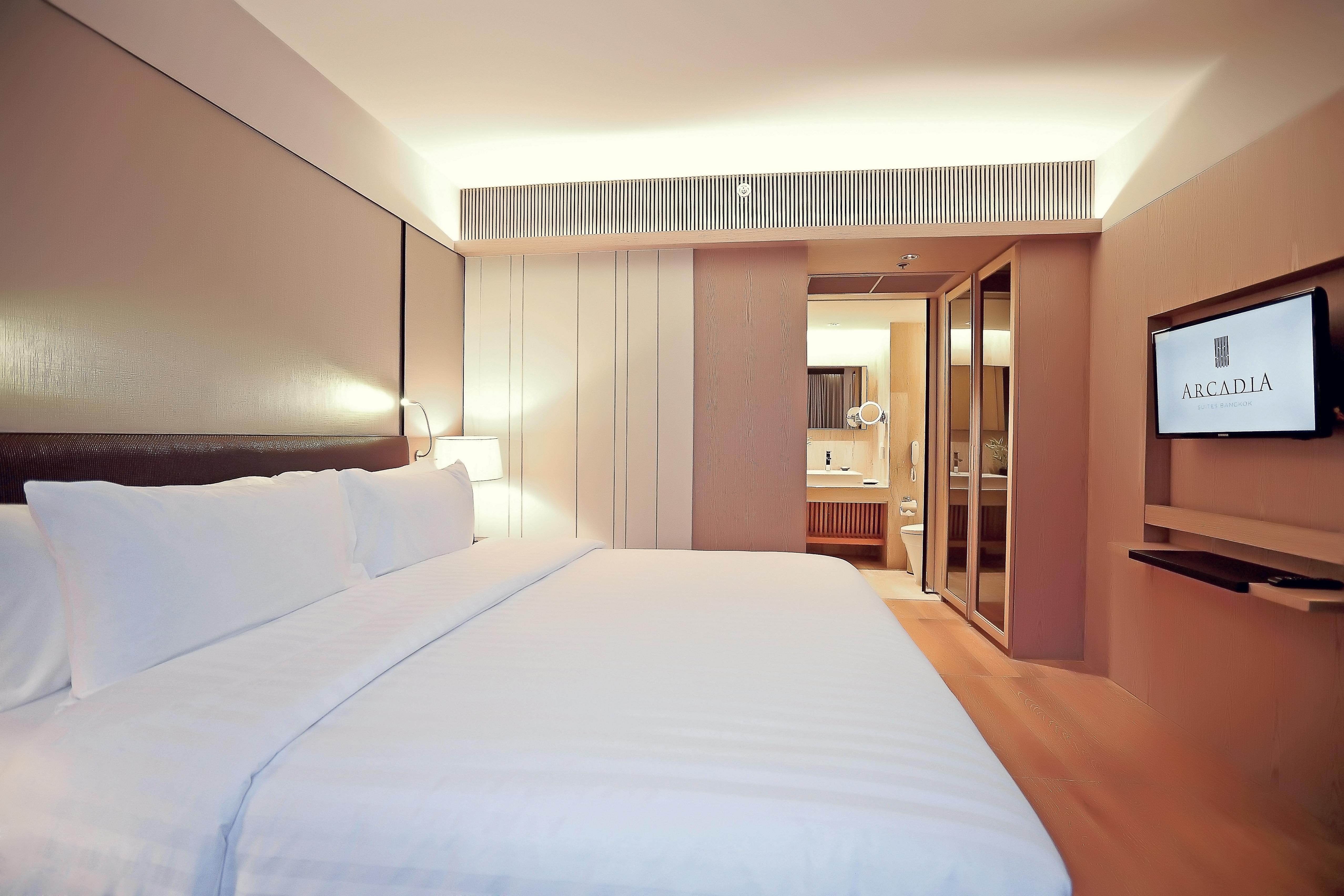 Arcadia Suites Bangkok Bagian luar foto