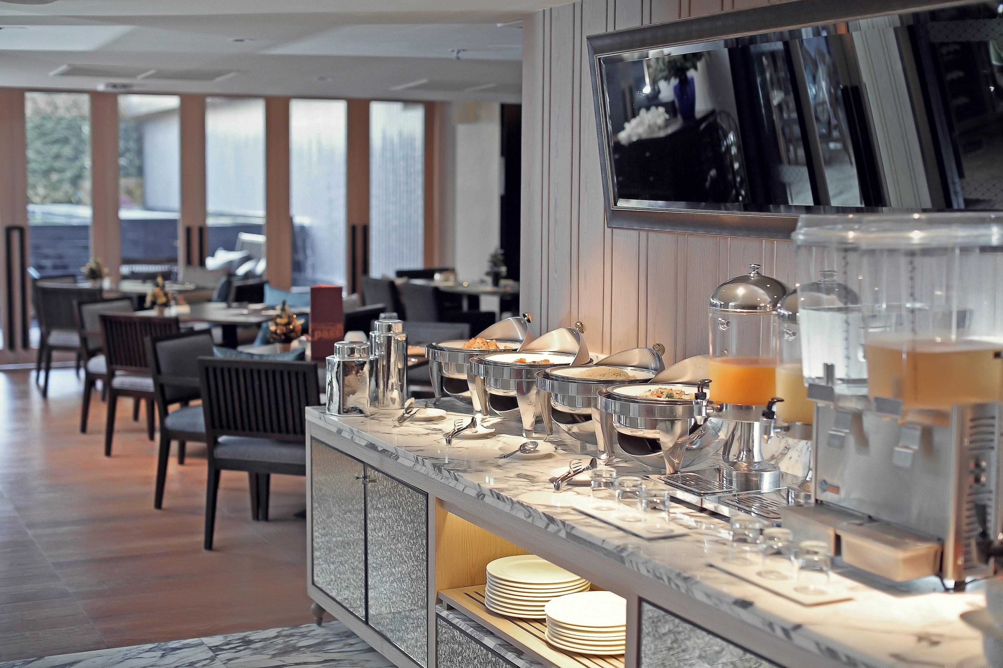 Arcadia Suites Bangkok Bagian luar foto