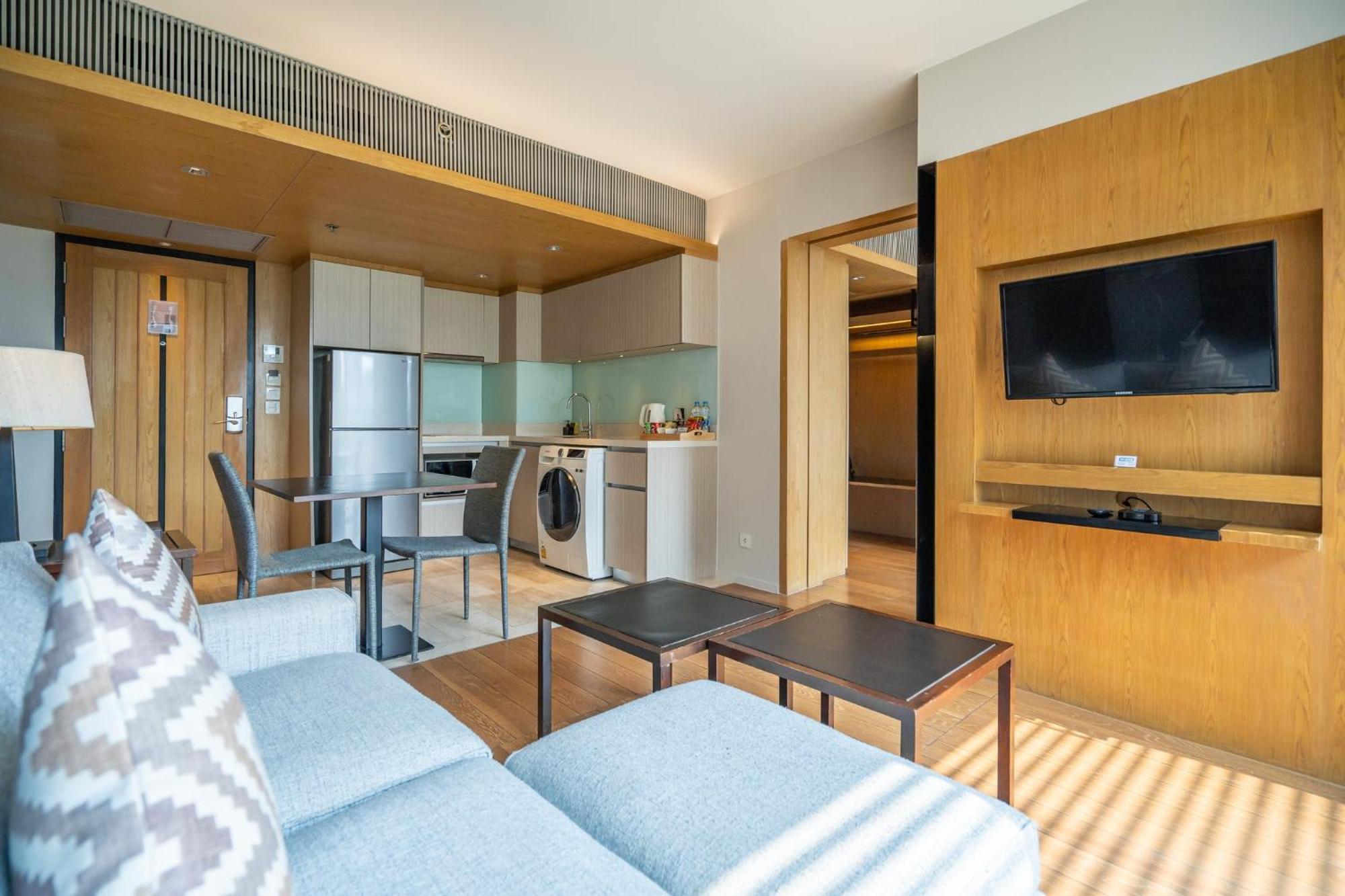 Arcadia Suites Bangkok Bagian luar foto