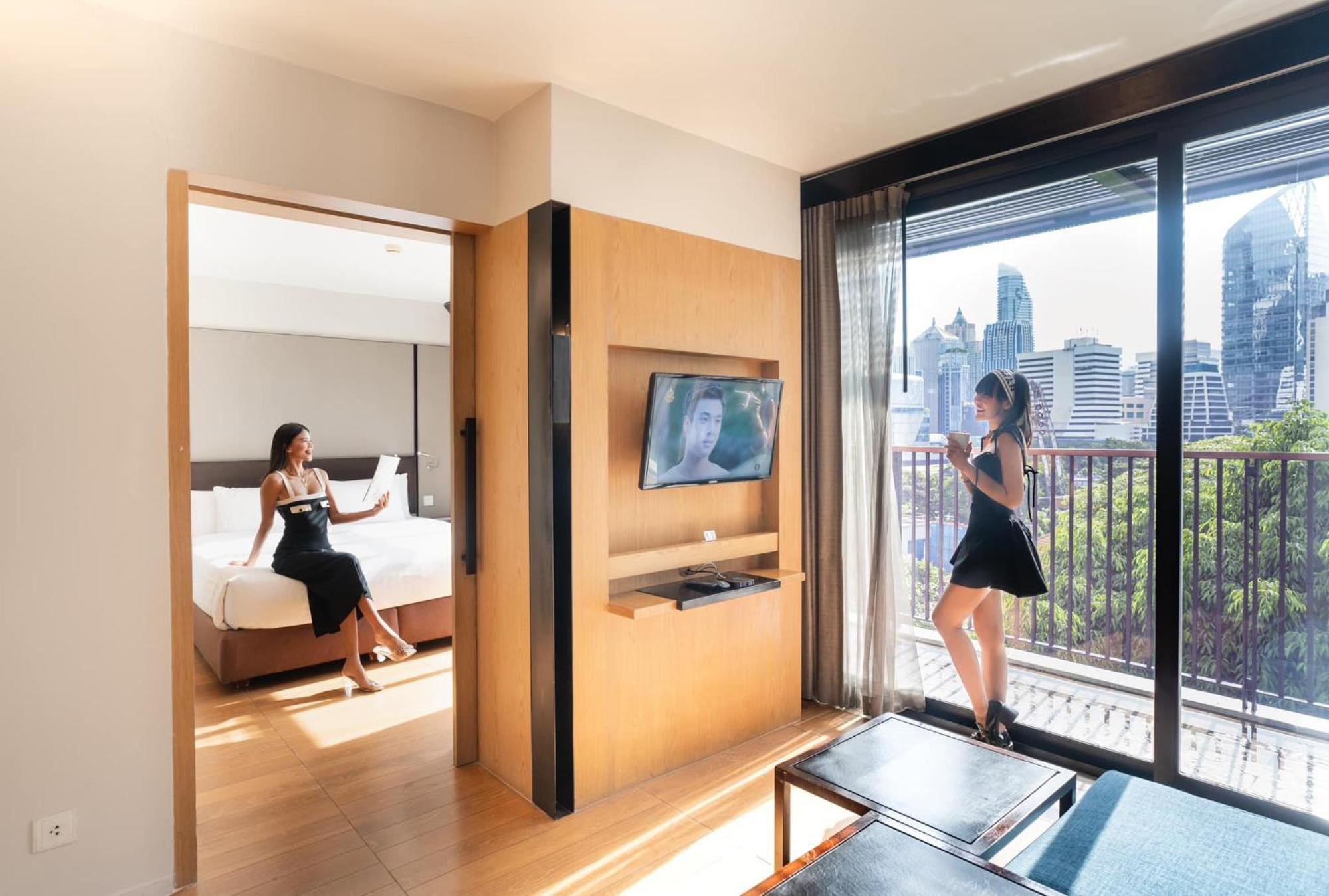 Arcadia Suites Bangkok Bagian luar foto